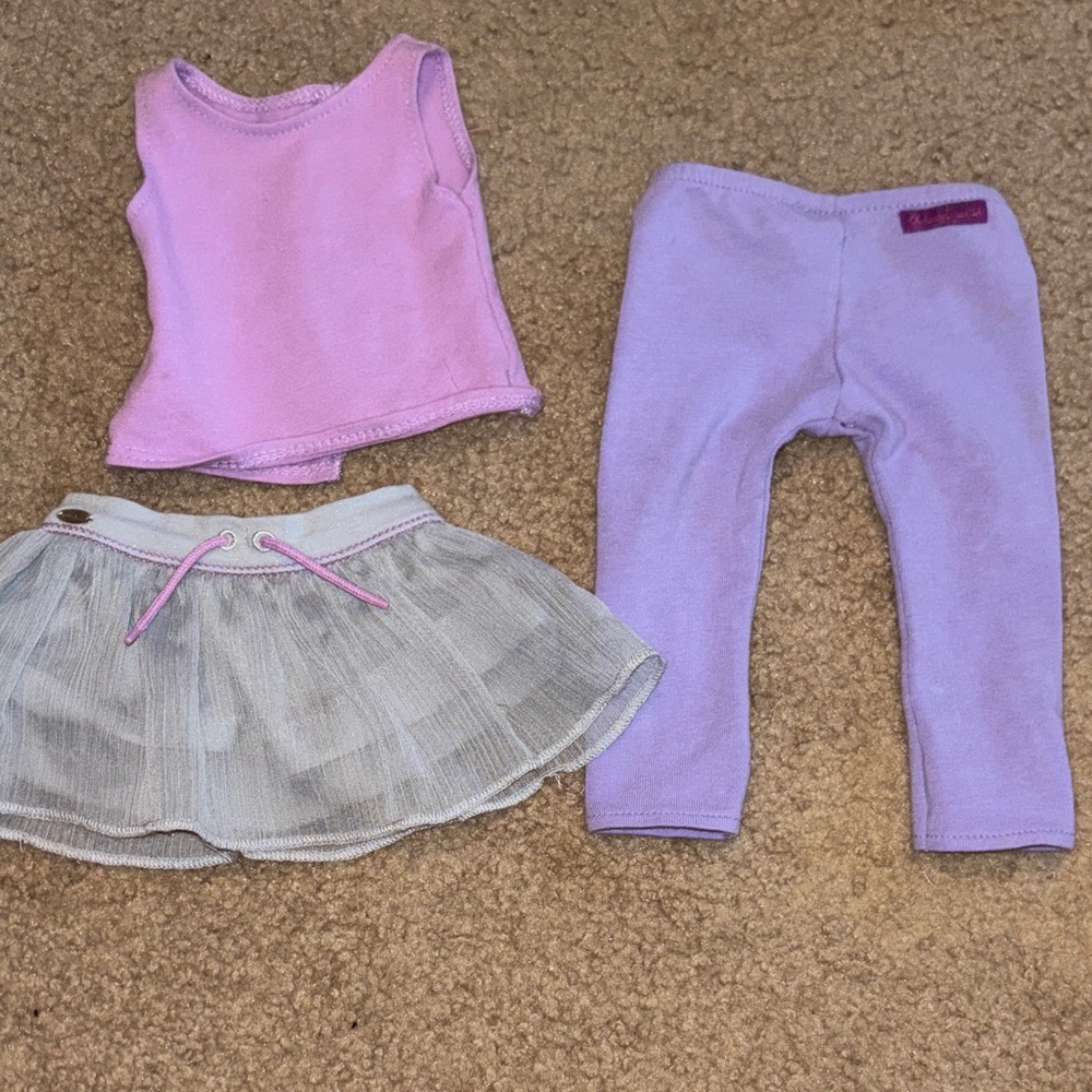 American Girl Purple Top Leggings Doodle skirt 3 pc Courtney truly me